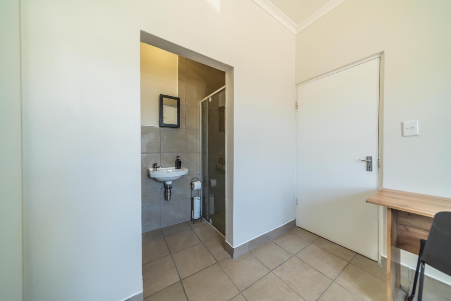 To Let 1 Bedroom Property for Rent in Mt Simon Estate Western Cape